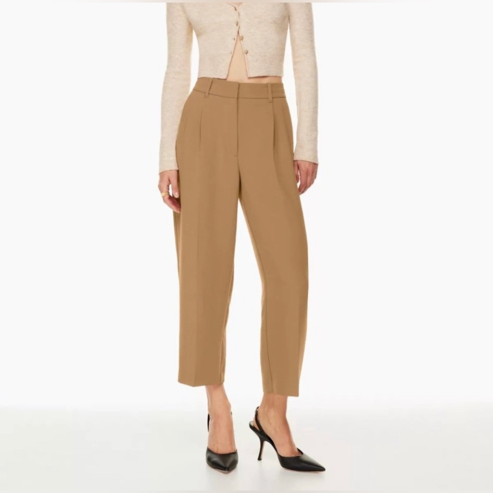 Aritzia The Effortless Pant™™ Cropped Crepette™High-Rise Pants in Camel Sz 10